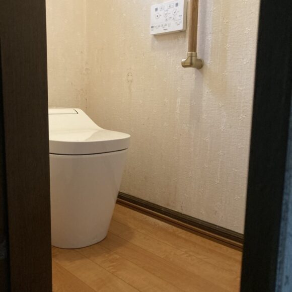 【下水接続トイレリフォーム】