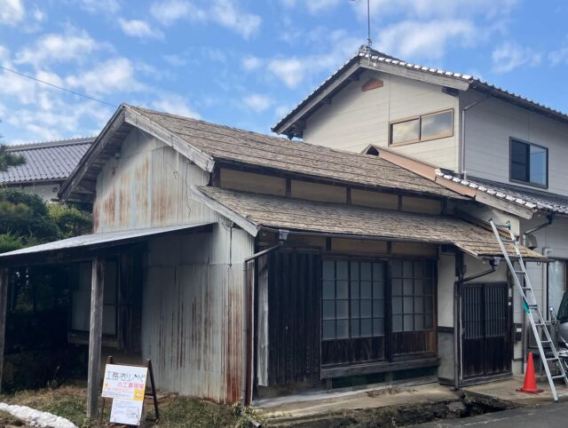 🏠
京丹後で、この季節屋根工事が出来るのは奇跡かも🤔
#屋根工事 #板金 #瓦 #快晴 
#京都 #京丹後 #丹後 
#久美浜 #網野 #峰山 
#リフォーム #リノベーション